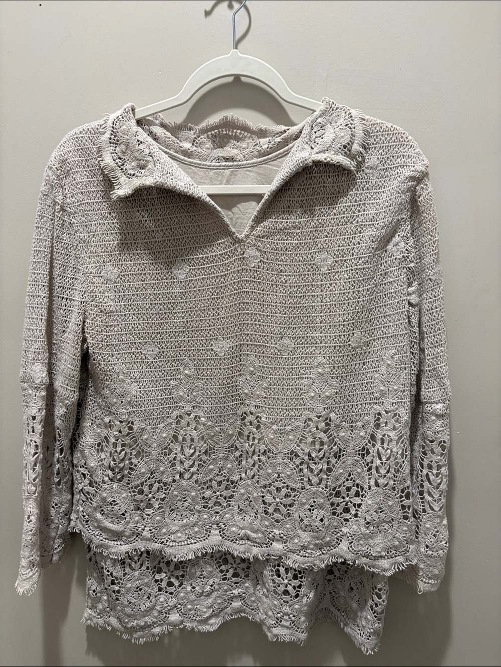 Lace-Trim Crochet Knit Long Sleeve Top - Grey